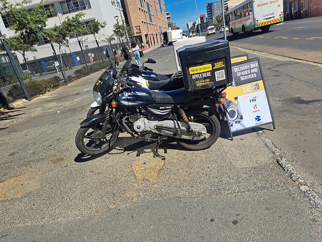 Bajaj Boxer 150