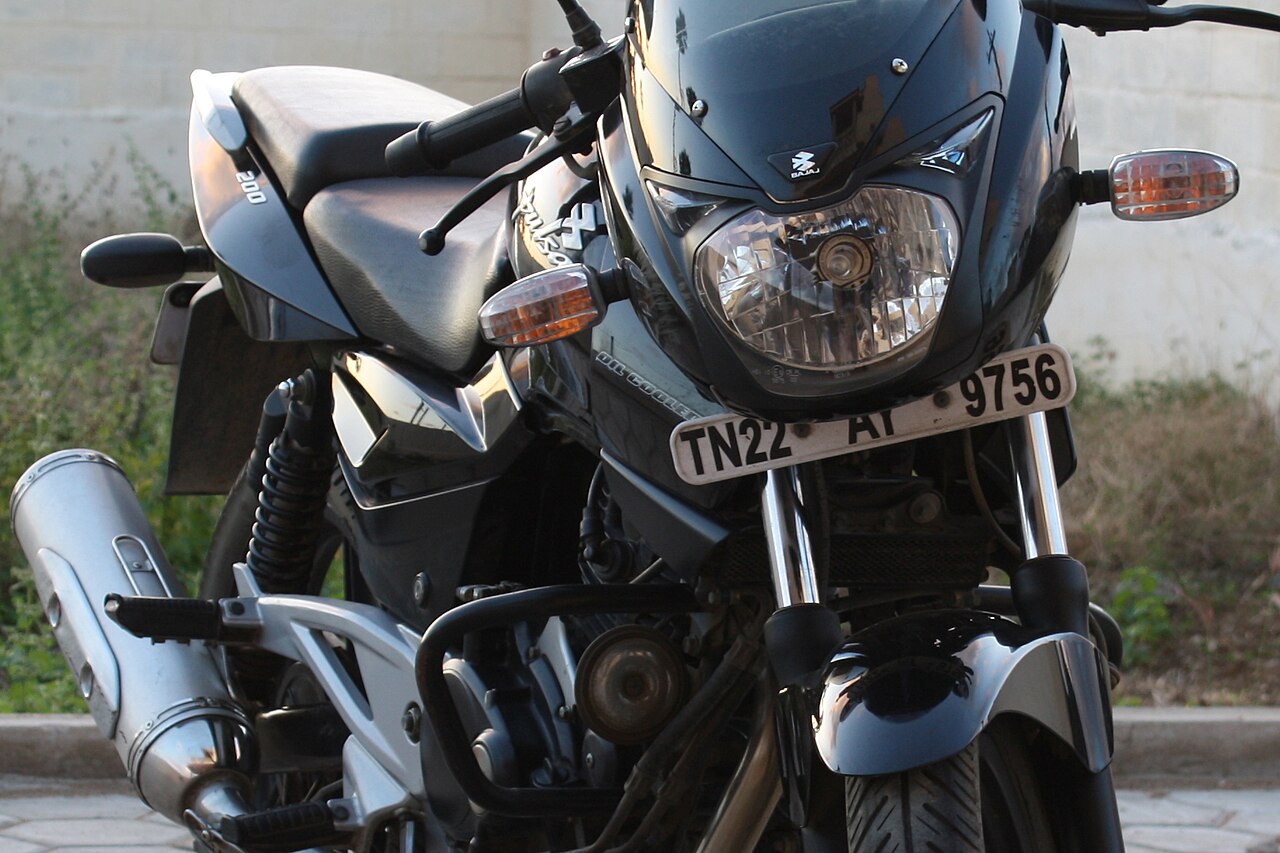 Bajaj Pulsar N250