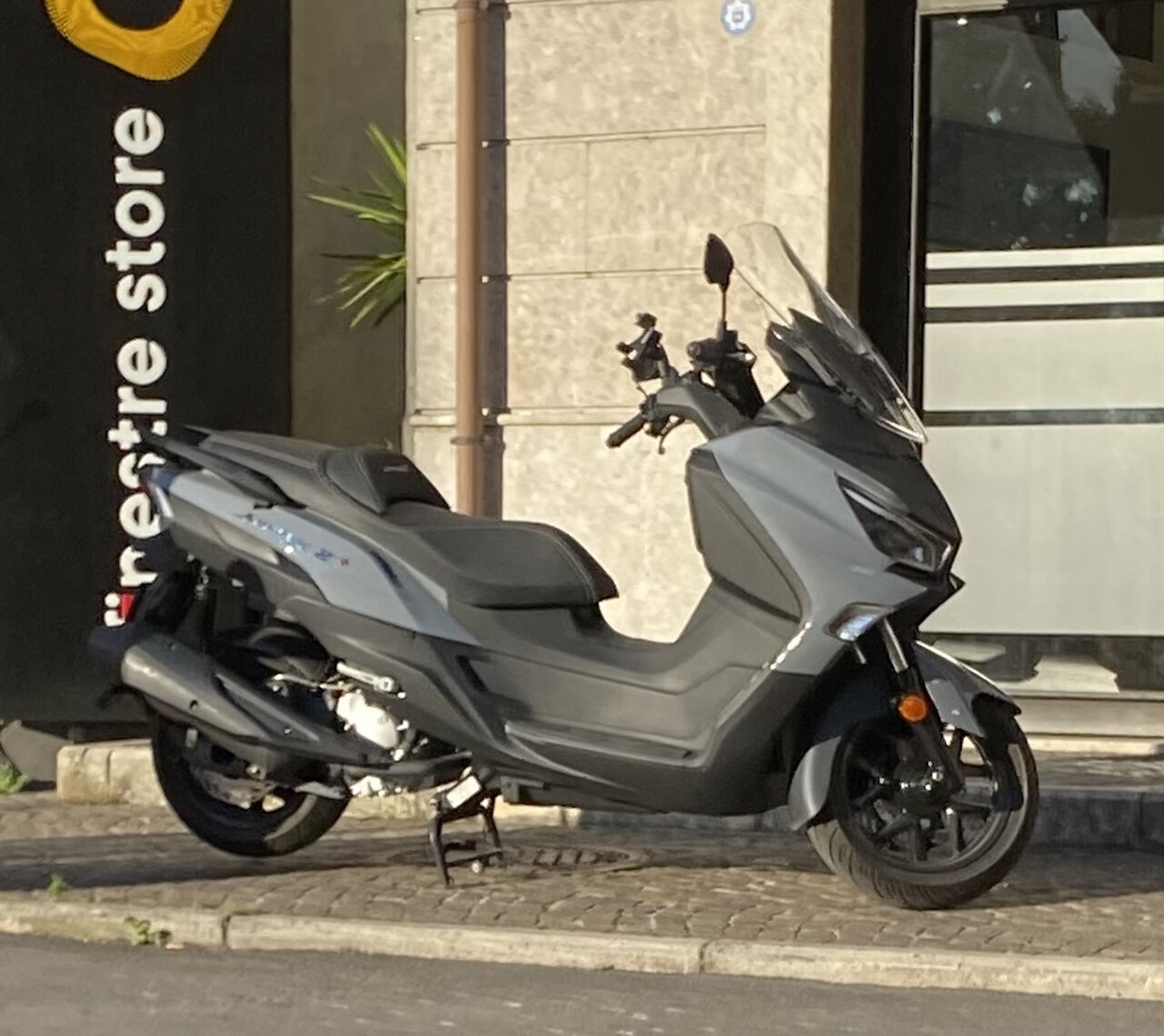 SYM Joymax Z+ 300
