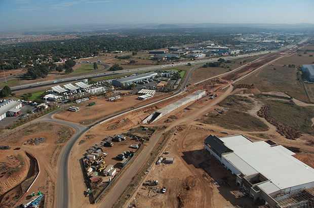 Midrand station, photograph 4
